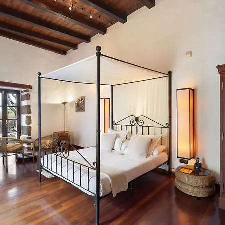 Authentic Canarian Estate By Bayside *