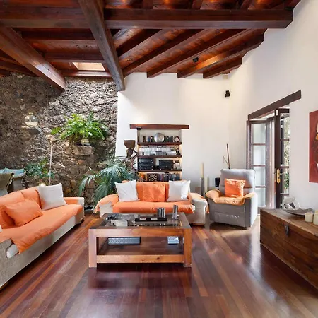 Authentic Canarian Estate By Bayside Casa de Férias *