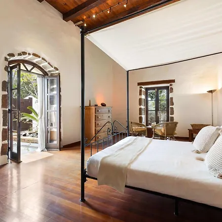 Authentic Canarian Estate By Bayside * Tías