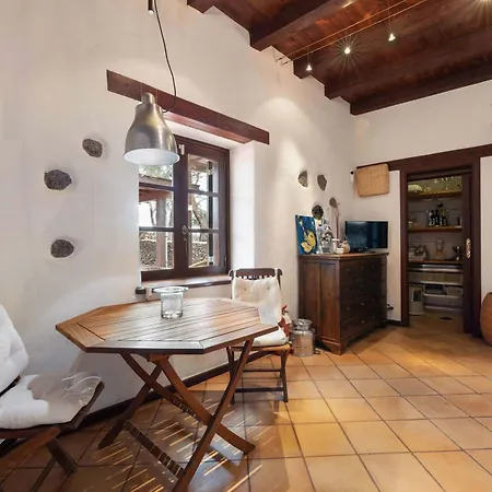 Authentic Canarian Estate By Bayside Semesterbostad *