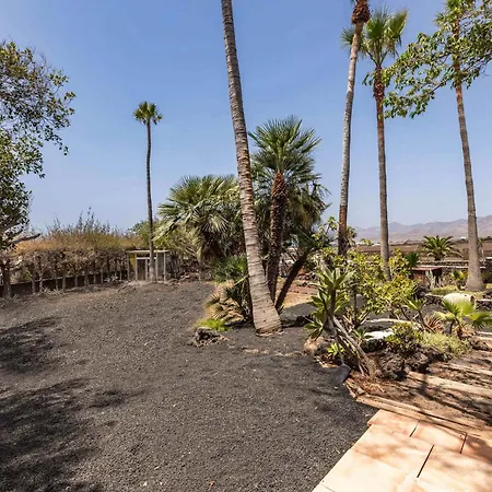 Authentic Canarian Estate By Bayside Semesterbostad Tías